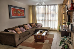 Moderno Dpto entero con jacuzzi y cochera